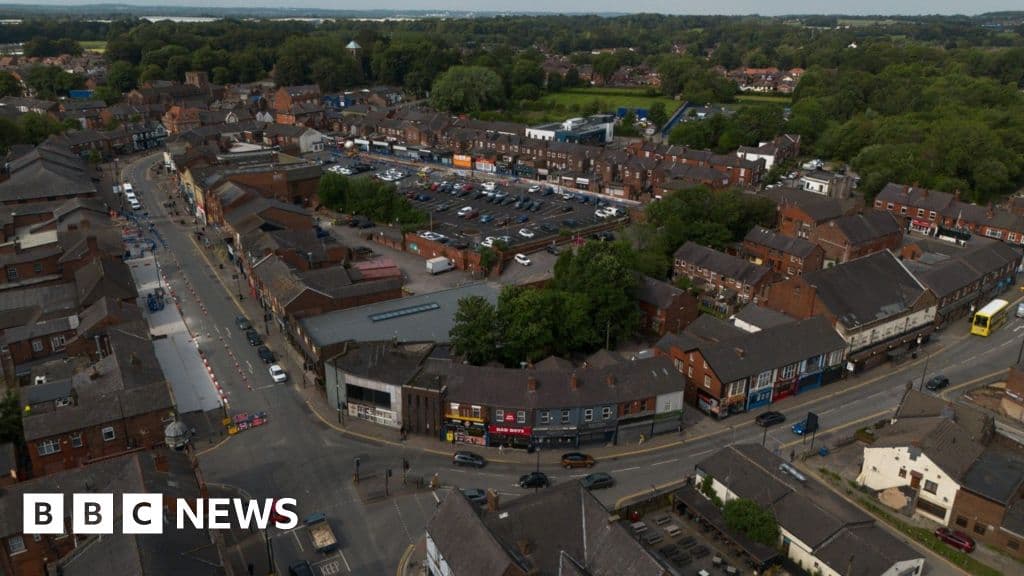 Final push for votes in high stakes Makerfield by-election