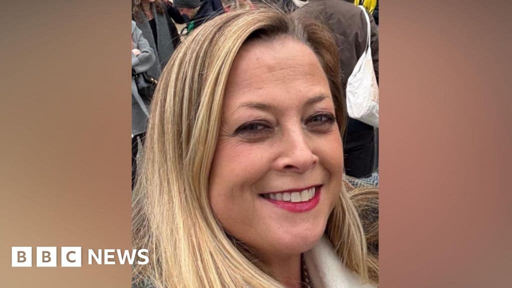 Woman stabbed in heart before explosion, court told