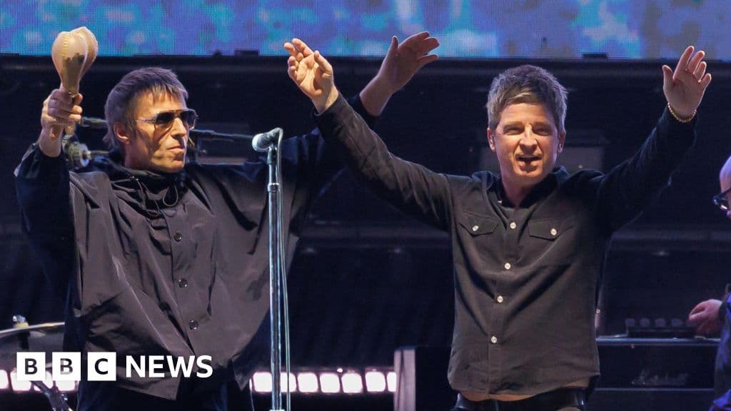 Oasis among record number of British acts entering Rock & Roll Hall of Fame