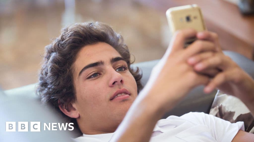 Do you find yourself aimlessly scrolling? You're not alone