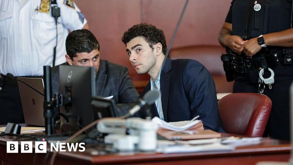 Judge rules gun, writings are admissible in Luigi Mangione's New York murder trial