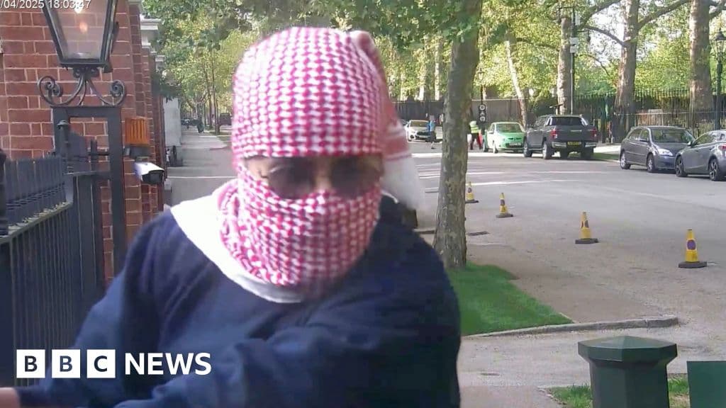 Small boat migrant guilty of attempting knife attack on Israeli embassy