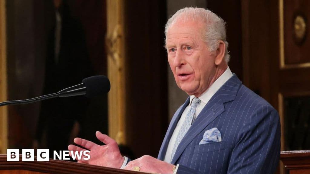 King gets ovation for speech hailing importance of UK and US partnership