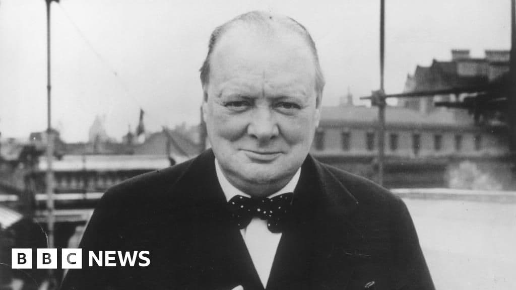 National Portrait Gallery display withdrawn after Churchill row