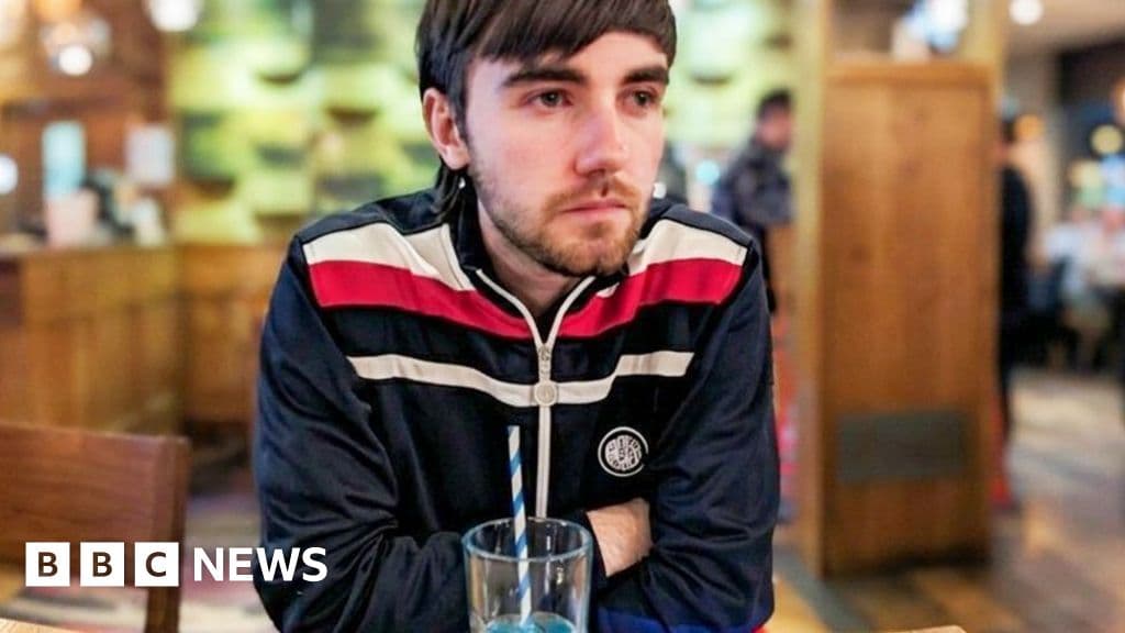 'I'm the lucky one' - more than one in three young men now live with their parents