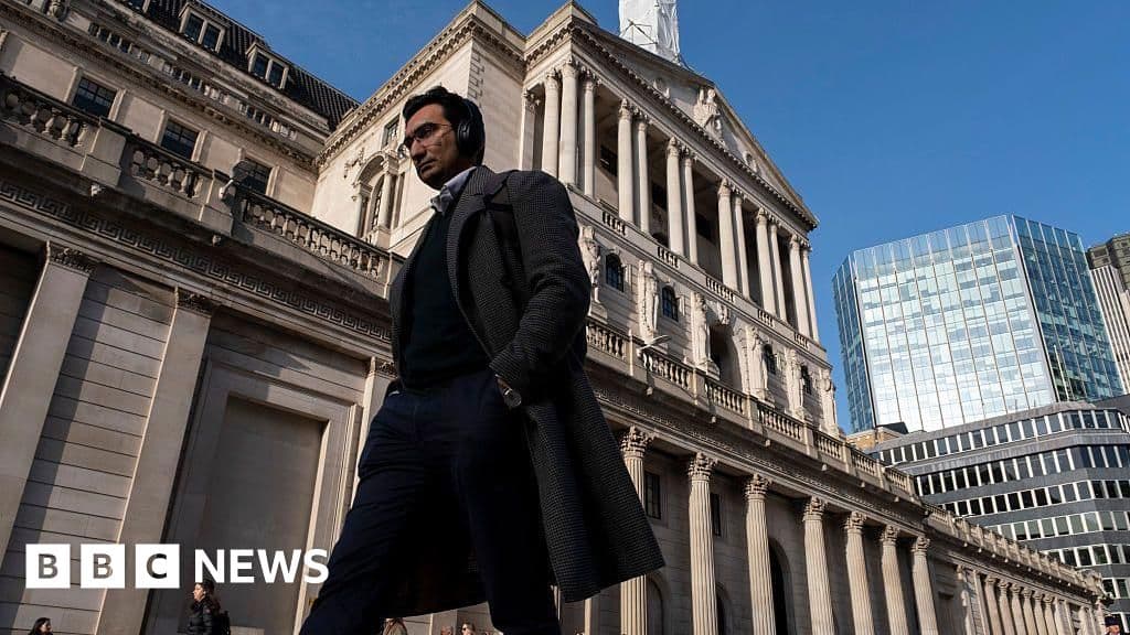 Faisal Islam: Bank of England is trying to manage expectations