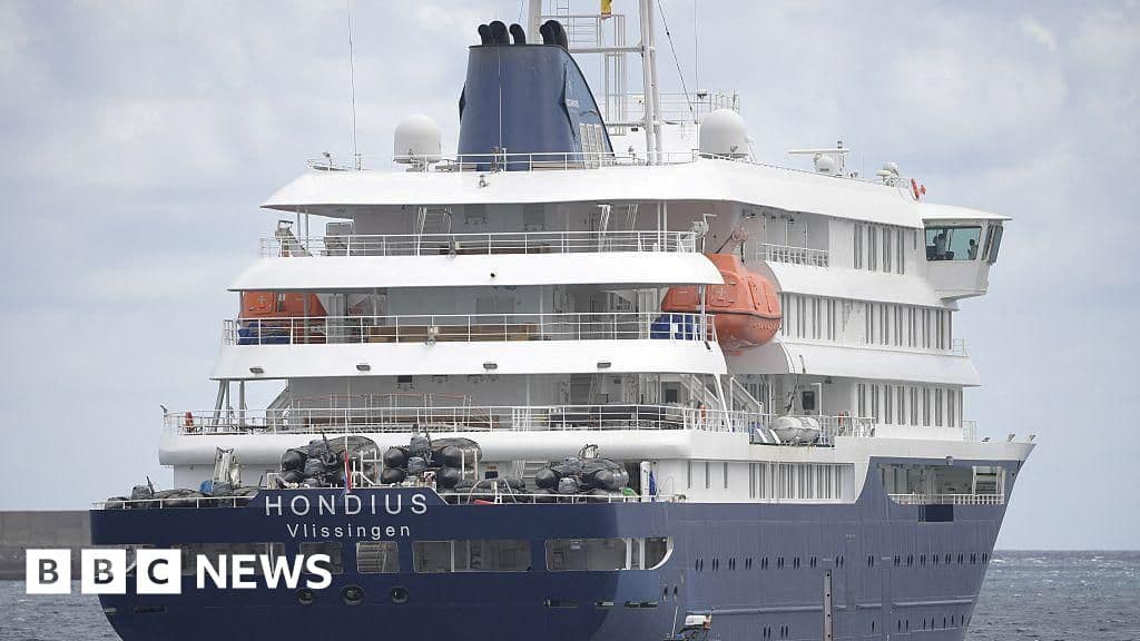 US passengers from hantavirus-hit ship quarantined in Nebraska and Georgia