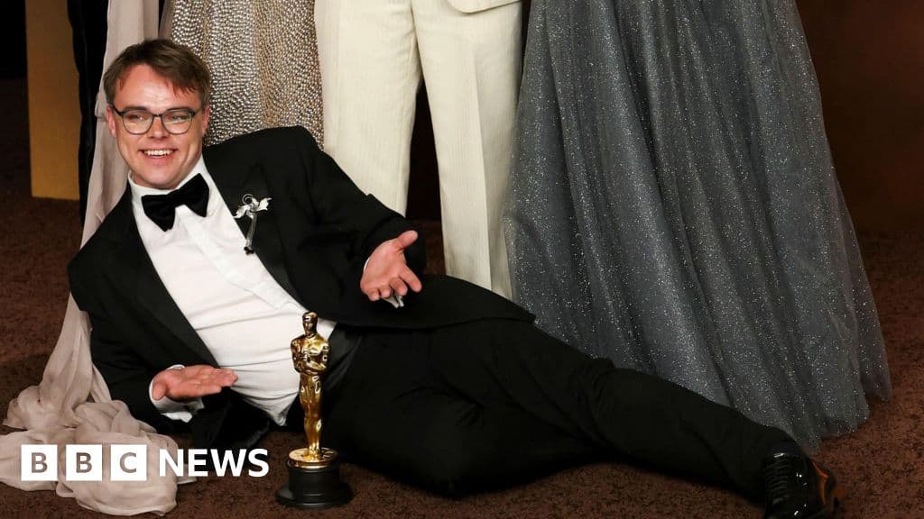Academy Award winner's Oscar goes missing after blocked from taking it on flight