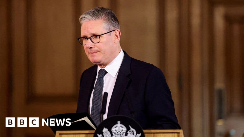 'Crisis in Great Britain!' Global media reacts to Starmer's fight for survival