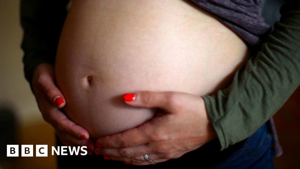 More than 100 maternity staff sue NHS over gas exposure