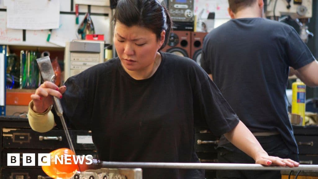 More big energy users to get help as support plan expanded