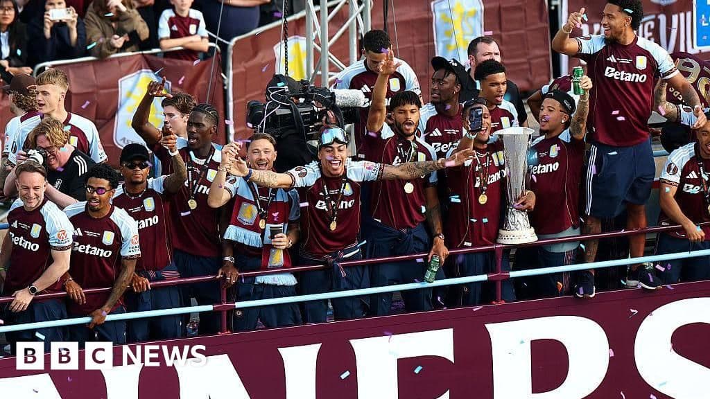 Thousands welcome home triumphant Villa as heroes