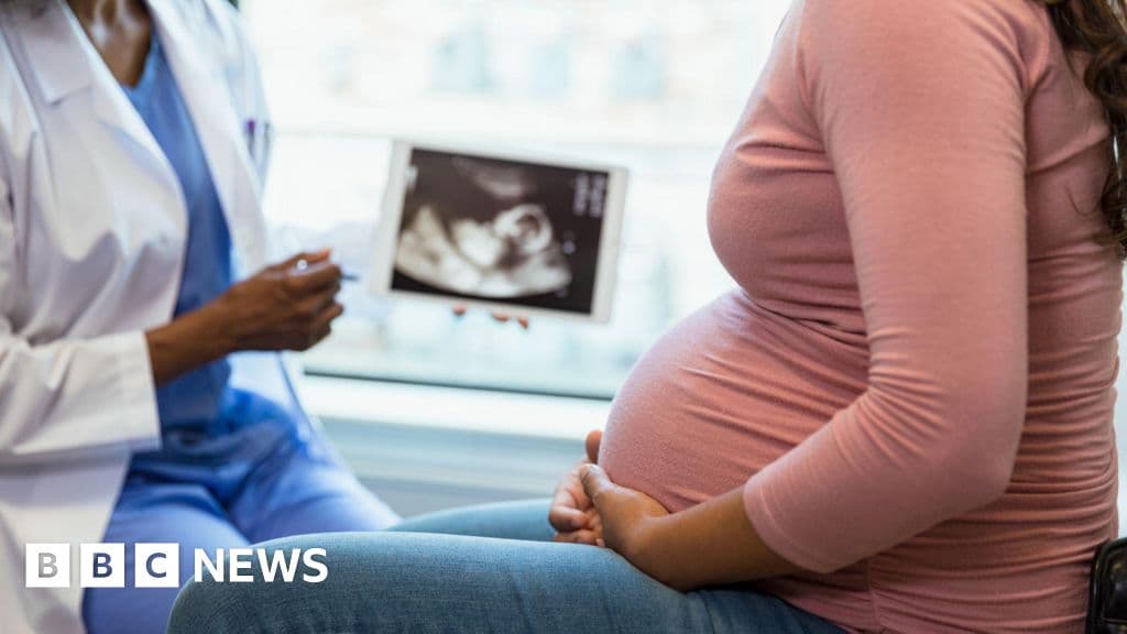 Early care scheme could prevent thousands of miscarriages a year