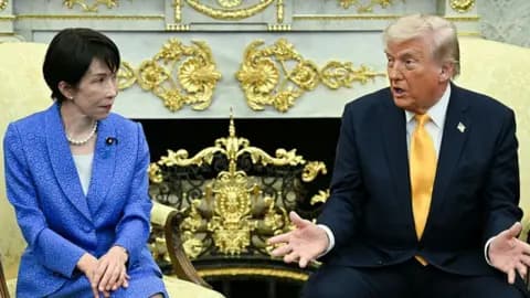 Trump gesticulates while Takaichi looks on, concerned.