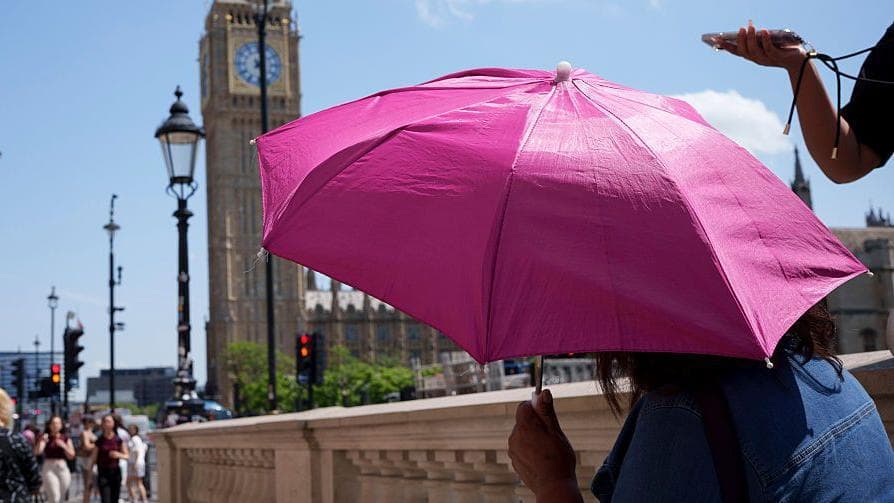 UK set for hottest June day on record as searing heat continues