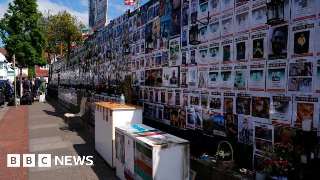 Man charged over Golders Green memorial fire