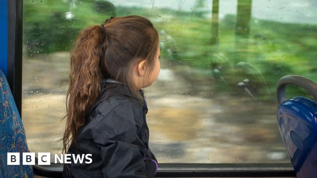 Children in England to be offered free bus trips this August